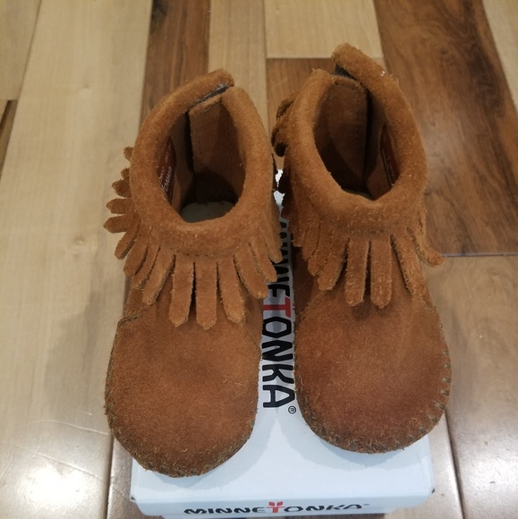 Infant Minnetonka mocs - Picture 2 of 4